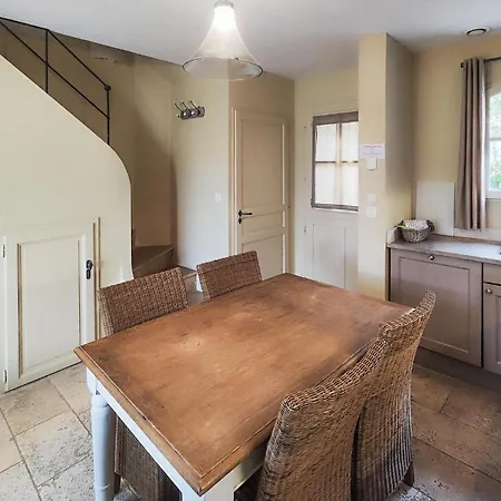 In Saint-laurent-de-la-ca